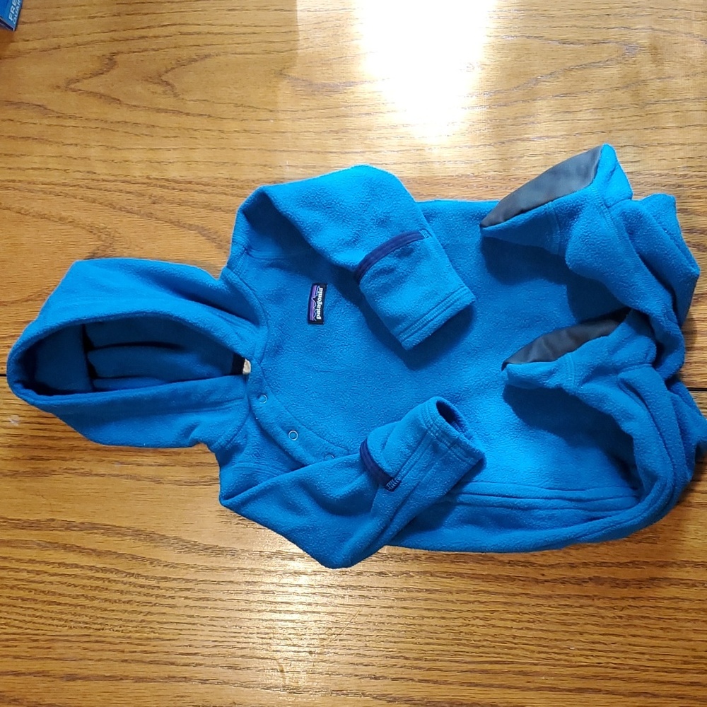 Patagonia baby micro fleece bunting 0-3months